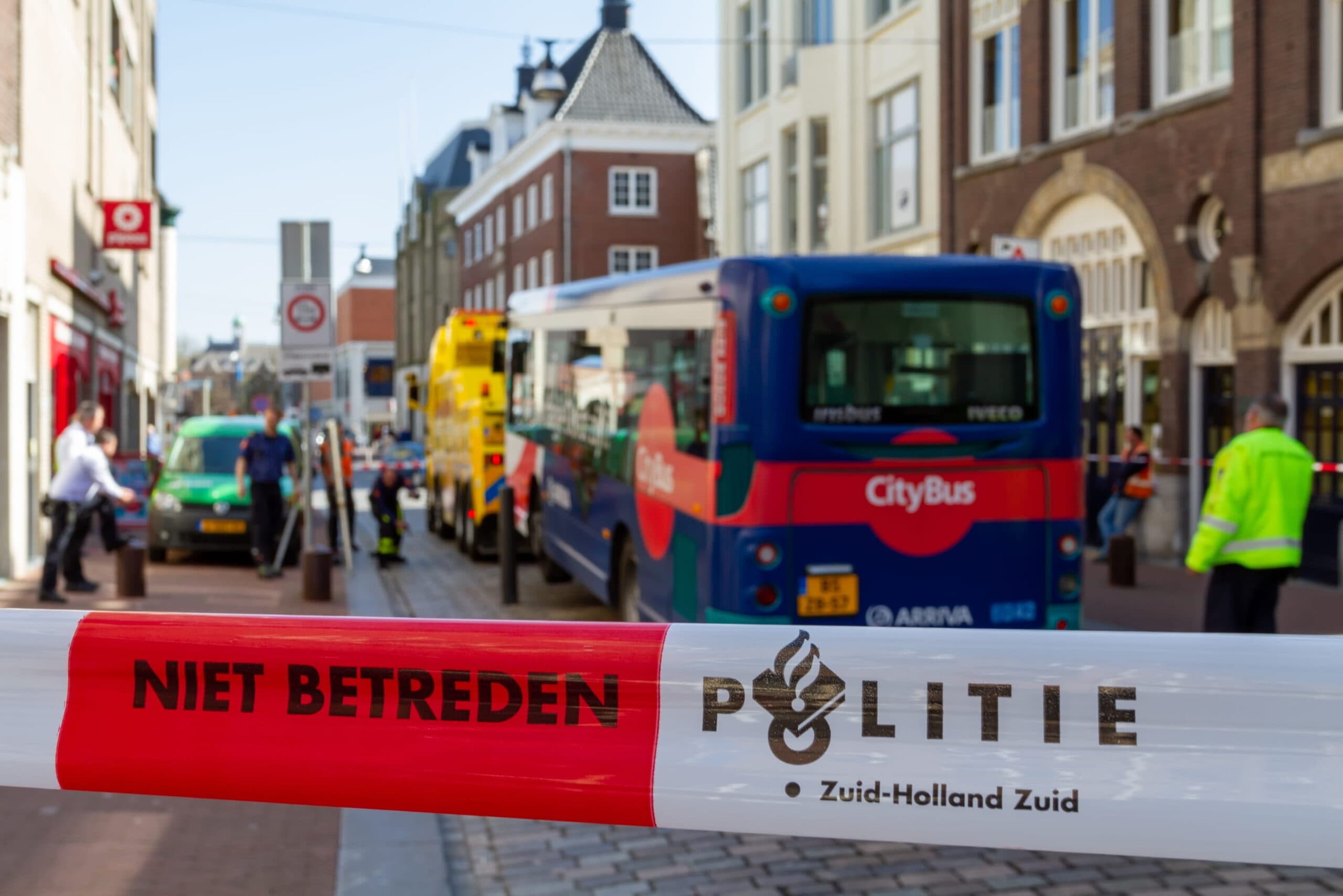 Fietser aangereden door politievoertuig tijdens achtervolging