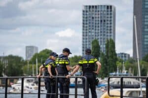 Drie mannen gearresteerd na illegaal feest in Leuvenheim